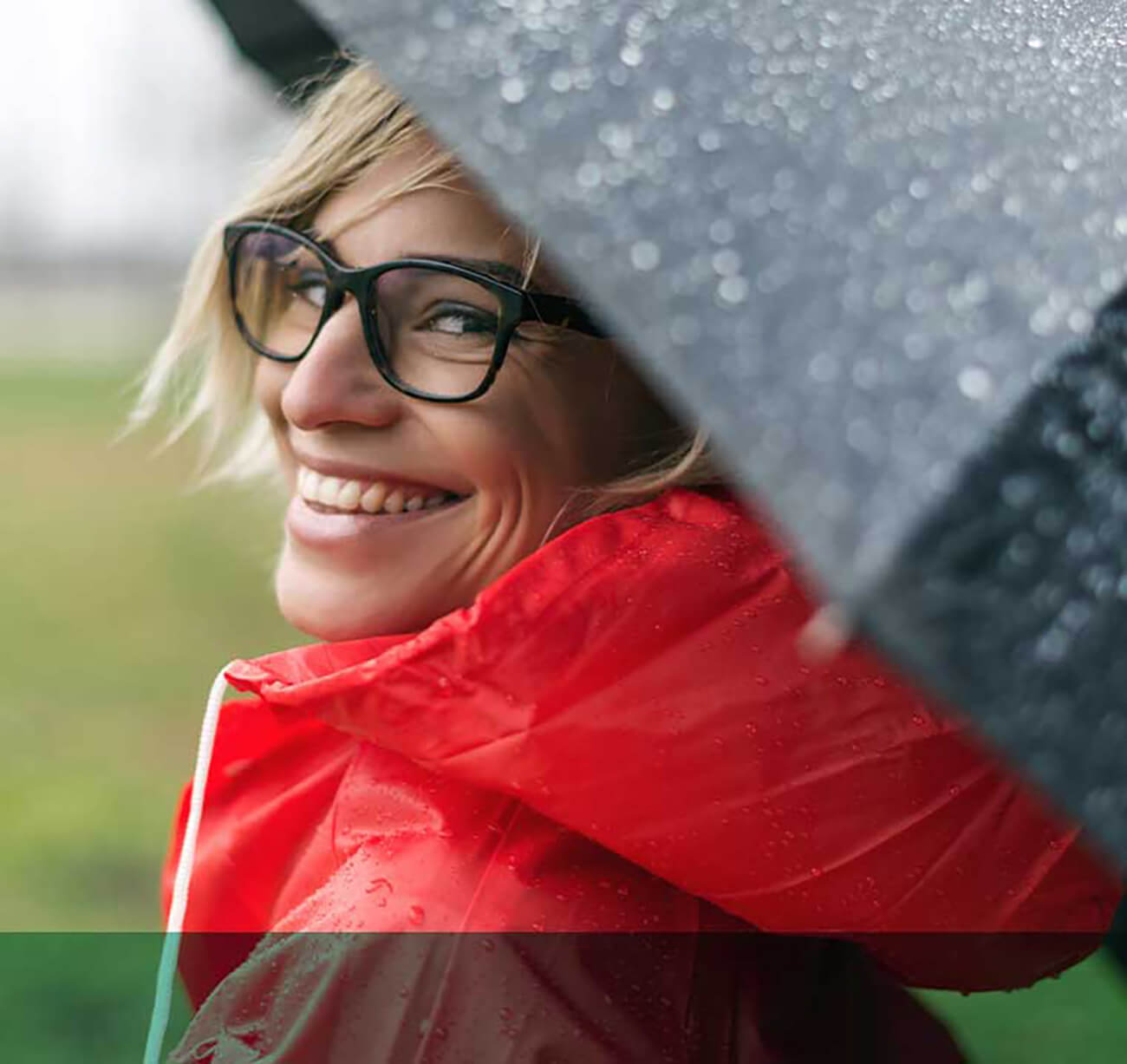 Tips para que la lluvia no arruine tu cabello